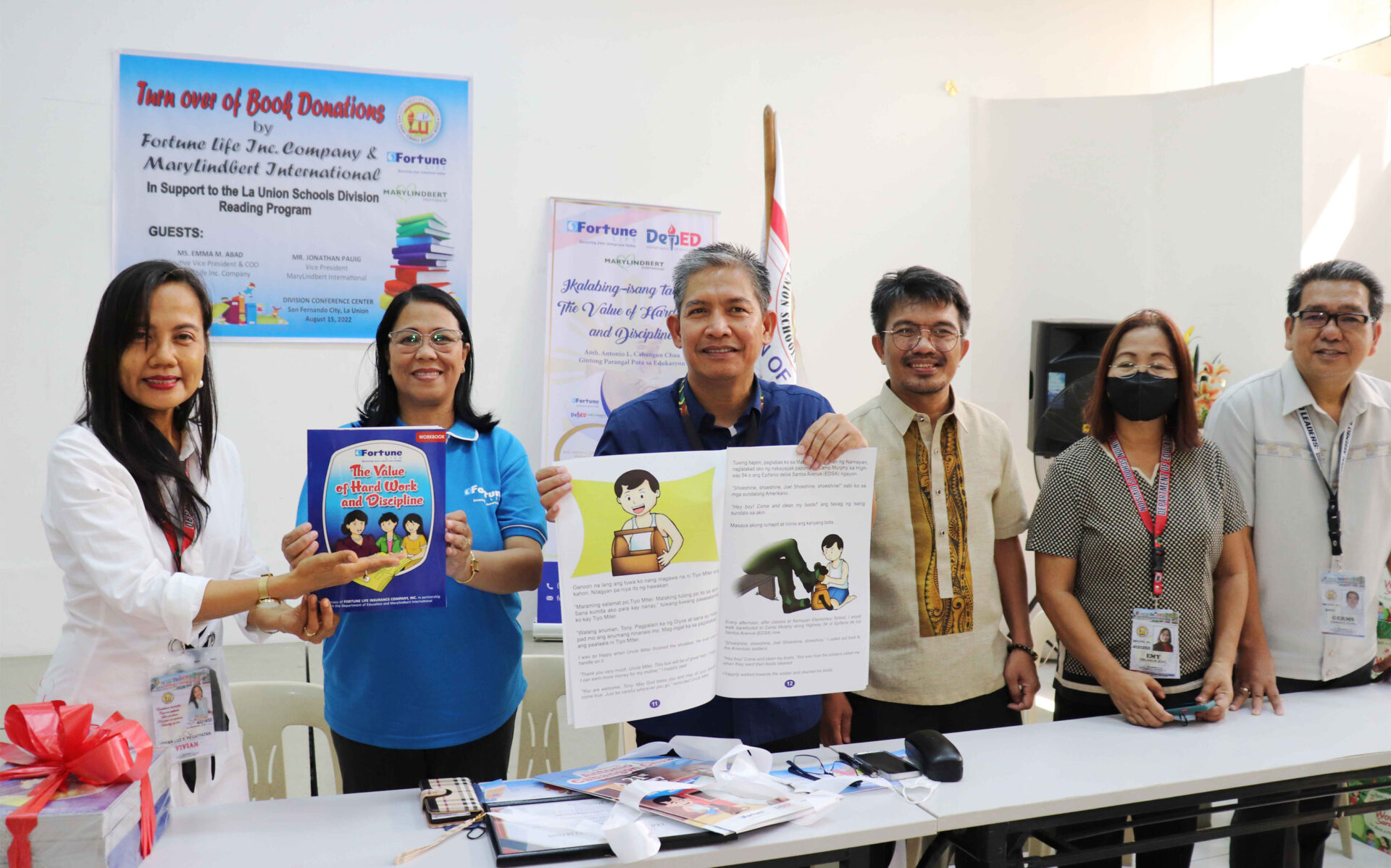 FORTUNE LIFE SUPPORTS BRIGADA PAGBASA, DONATING BIG BOOKS IN LA UNION