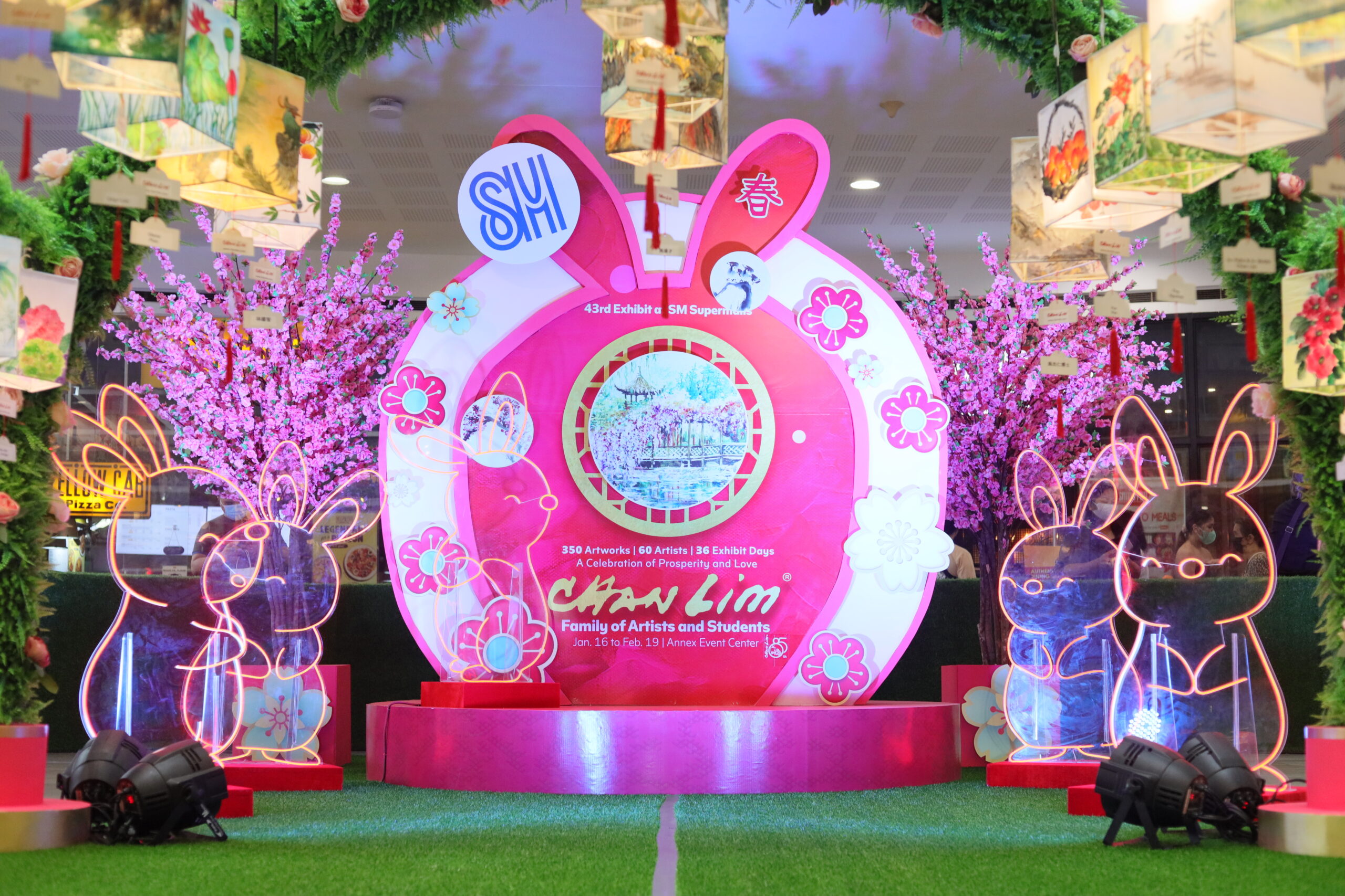 Chan Lim Family Of Artists And Students Exhibit At SM City Dasmari as 