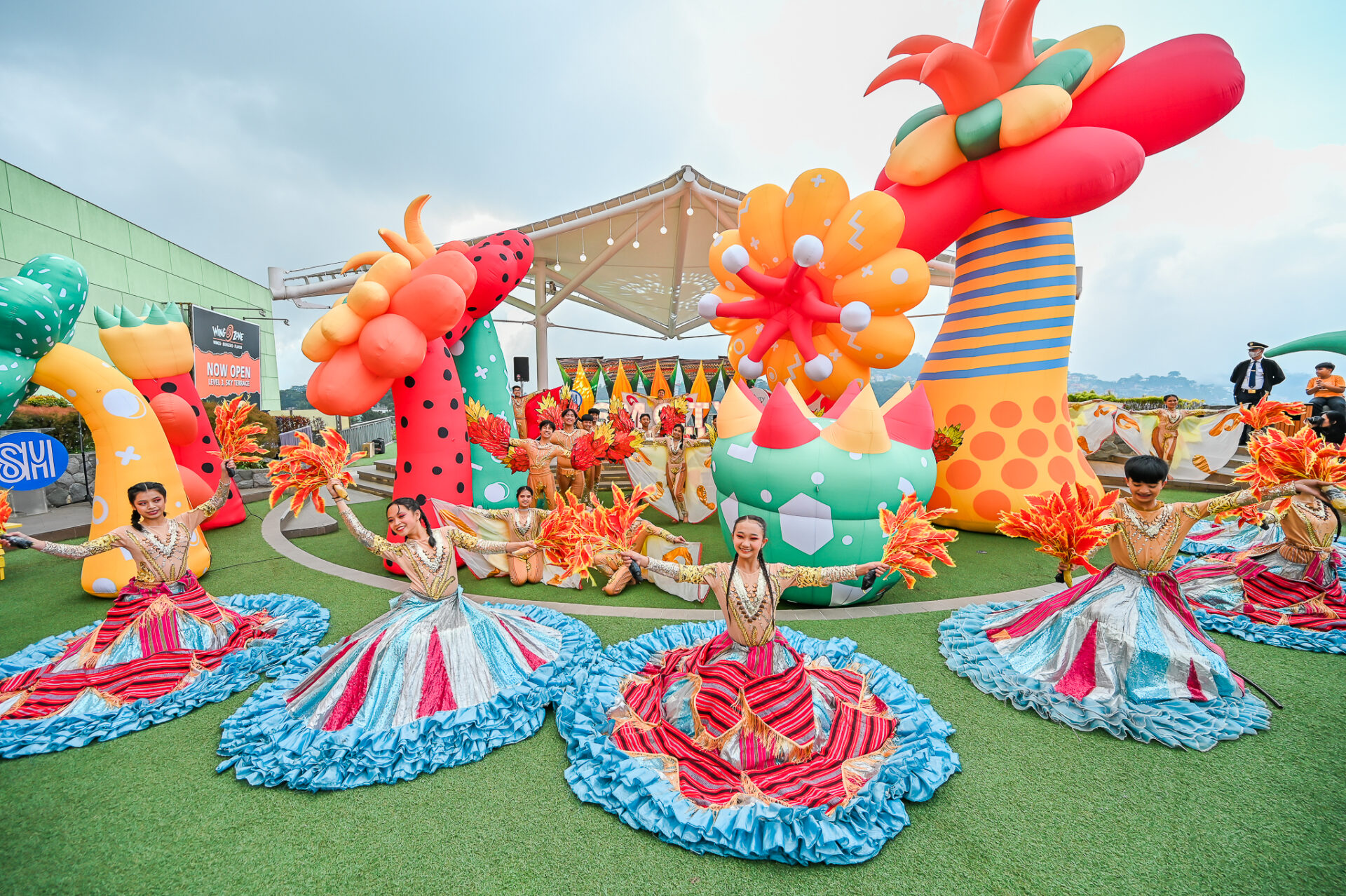 It’s a blooming Panagbenga Festival experience at SM City Baguio