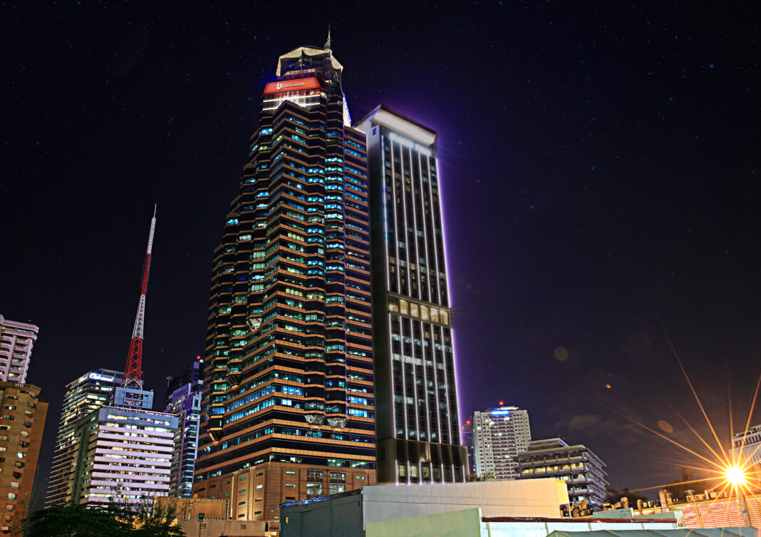 Unionbank Plaza Nightshot