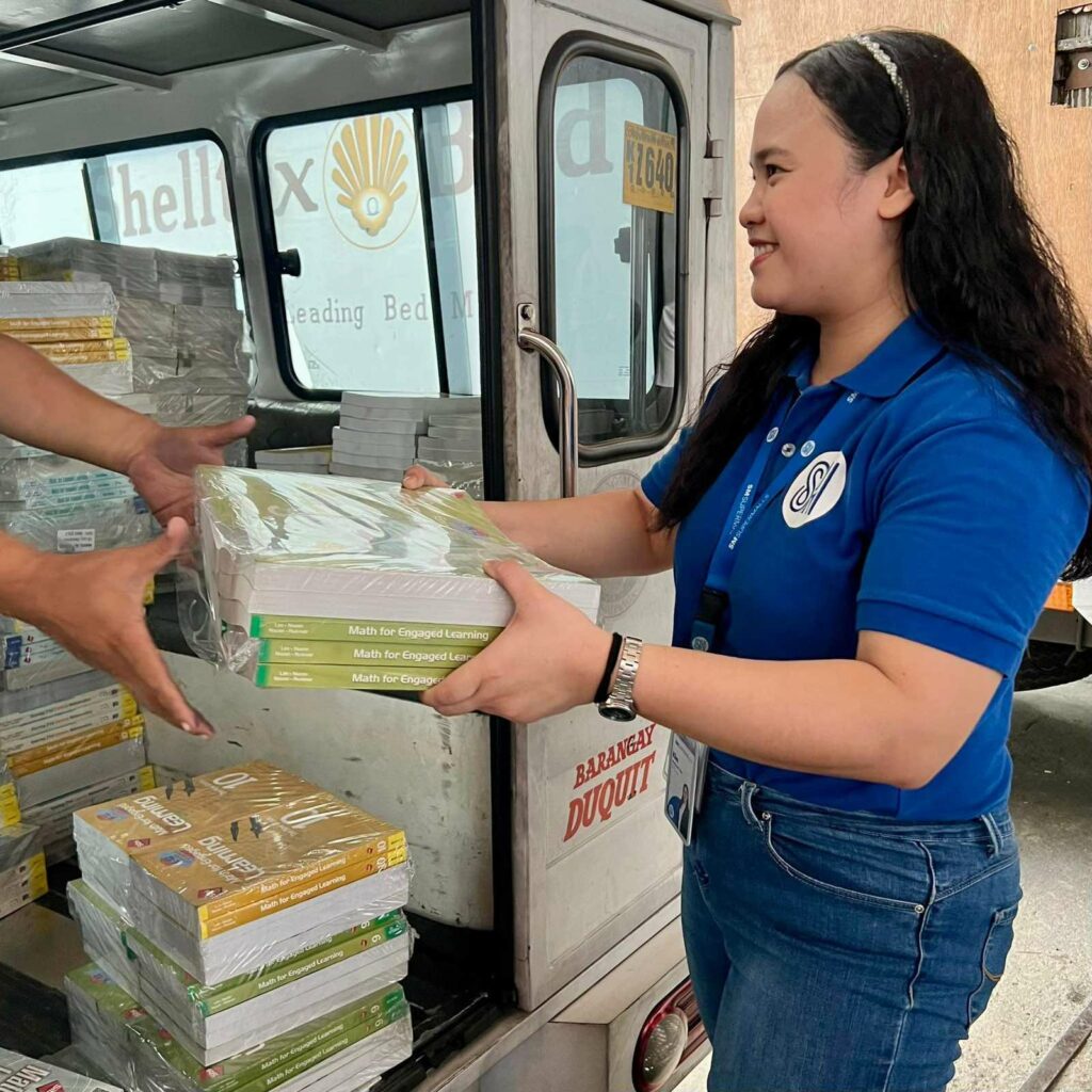 Sm Foundation Book Donation Csr Philippines 1
