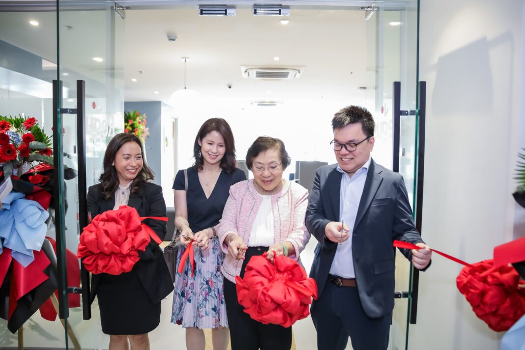 1.1 Regus Victoria De Makati