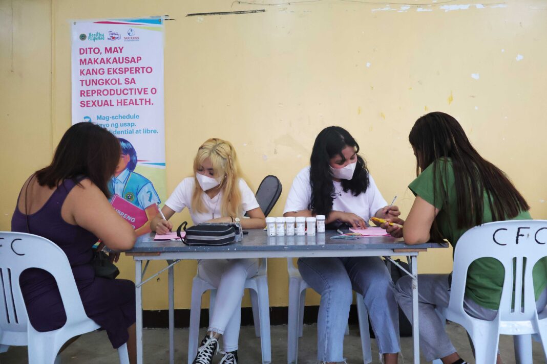 Community Health Workers From When Conduct Free Reproductive Health Screenings, Bringing Vital Services Closer To Underserved Women Photo By Geri Matthew Carretero