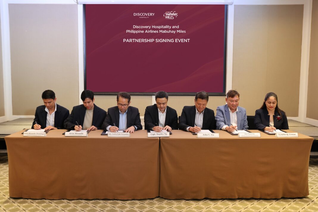 Dhc X Pal Contract Signing