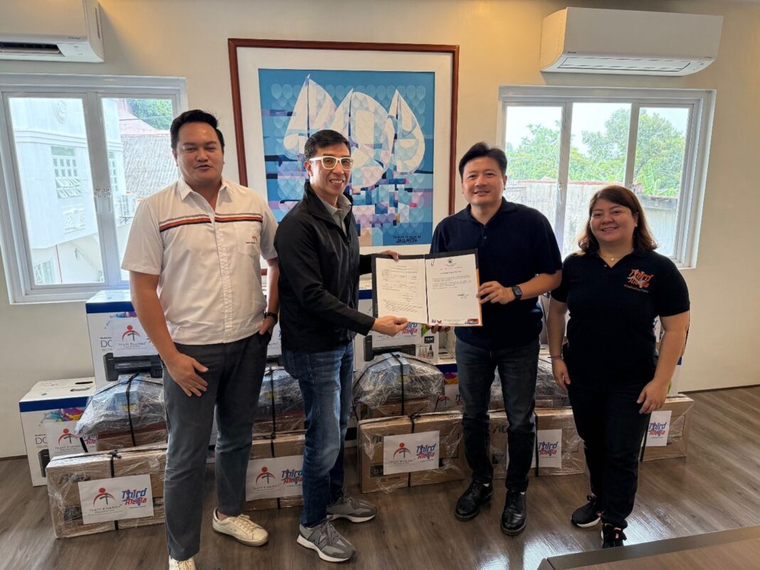 Photo Op With Vice Governor Anacleto Alcala