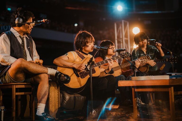 IV Of Spades At SM MOA Arena